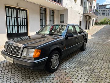 MERCEDES BENZ 200E 1989 ASI