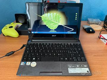 Acer Aspire One D260 - 2GB RAM / SSD 128GB