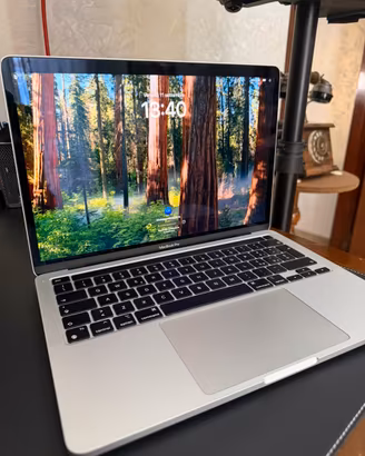 MacBook Pro 13" (M1, 2020)