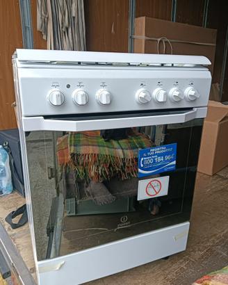 Cucina indesit