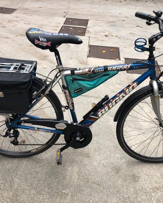 Bici trekking Gianni Bugno