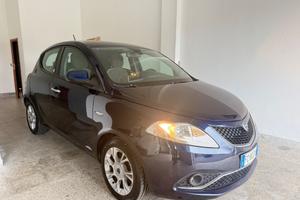 Lancia Ypsilon 1.3 MJT 16V 95 CV 5 porte S&S Openi