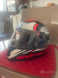 Casco integrale givi