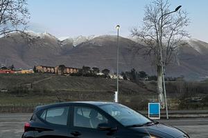 Hyundai i10 1.0 benzina manuale 2022 in garanzia