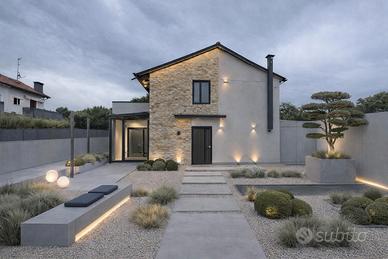 Porzione di casa su due piani da ristrutturare