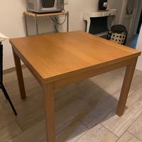 Tavolo ALLUNGABILE e 4 sedie Ikea