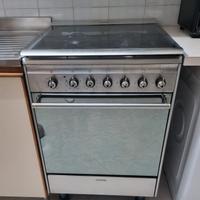 Cucina a gas SMEG con forno statico e ventilato