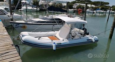 Gommone Mistral 530 + motore + carrello