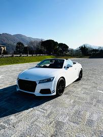 Audi TT Roadster 1.8 TFSI S tronic S line