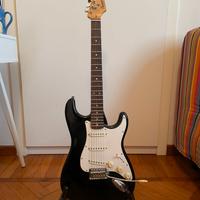 Fender Squier Bullet Stratocaster chitarra