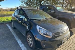  Kia rio 3a serie 2014