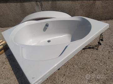 vasca da bagno angolare 