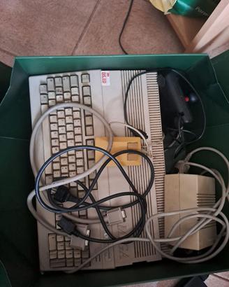 Amiga 500 plus funzionante con una 50 di giochi