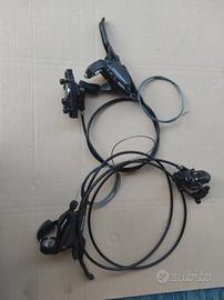 Comandi MTB Shimano  3x8 idraulici integrati