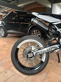 Husqvarna SM 125 NUOVO