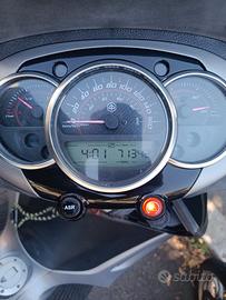 Piaggio beverly 350