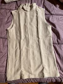 Top lupetto color crema