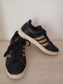 Scarpe Adidas nero e oro