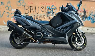 kymco AK 550 