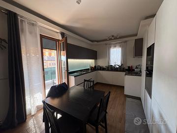 Restauratissimo con terrazza abitabile