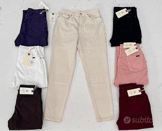 Stock Pantaloni Donna Casucci colorati