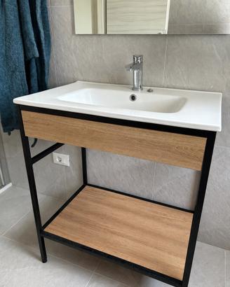 Mobiletto bagno