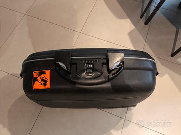 Valigia rigida Roncato per bagaglio in stiva 23kg