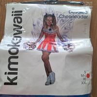 travestimento cheerleader