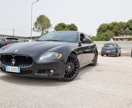 Maserati Quattoporte Sport GTS 4.7 V8