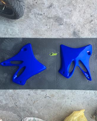 plastiche yz