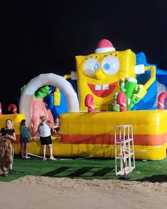gonfiabile Spongebob 12x10 e piscina gonfiabile 