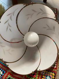 Lampadario con disegni in oro zecchino