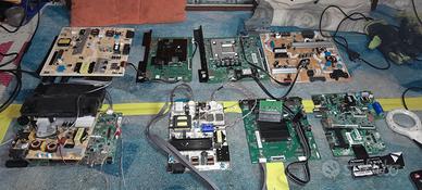 Schede elettroniche di tv attestate funzionanti