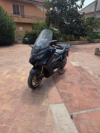 Yamaha T max 560 Tech max Pack sport