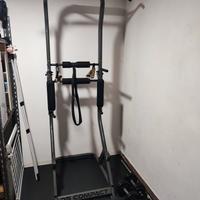 Stazione fitness per trazioni