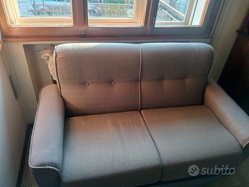 Divano due posti