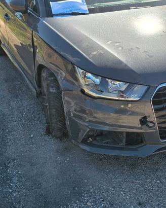 Audi a1 2016 1.0 95 cavalli - INCIDENTATA 