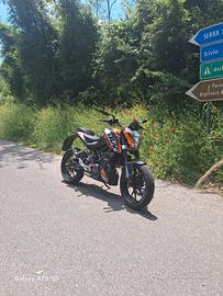 Ktm duke 125 