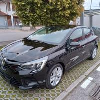 Renault Clio Full Hybrid E-Tech 140 CV 5 porte Bus