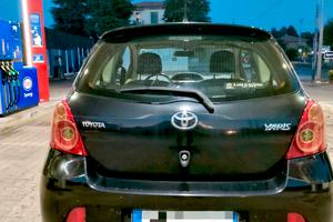Yaris 1.8 TS