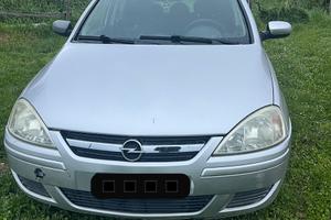 opel corsa 2004