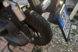 Scooter adv 350 2023