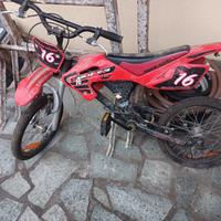 bicicletta 16 bambino tipo motocross