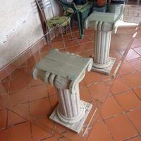 Tavolo cristallo colonne in travertino