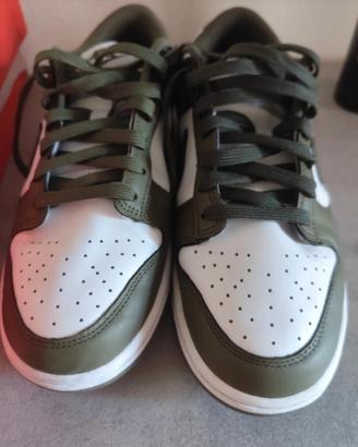 Nike dunke verde oliva /bianco