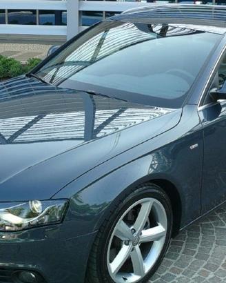 Audi A4 Avant 2.0 TDI 143CV F.AP. Sline pelle