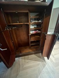 Splendido Armadio da College