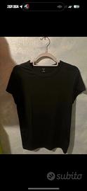 T shirt nera
