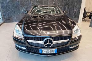 MERCEDES-BENZ SLK 200 CGI Edition1