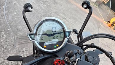 Moto Guzzi V7 IV - 2022